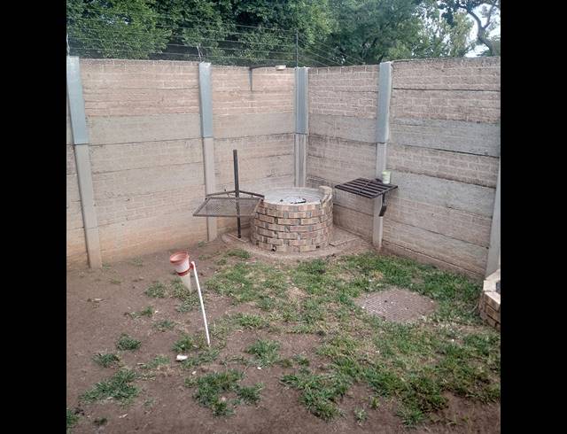 1 BEDROOM TOWNHOUSE FOR SALE IN BOKSBURG NORTH